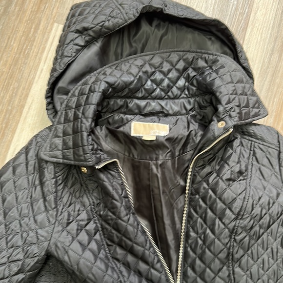 Authentic Michael Kors, Quilted Jacket - Picture 2 of 12